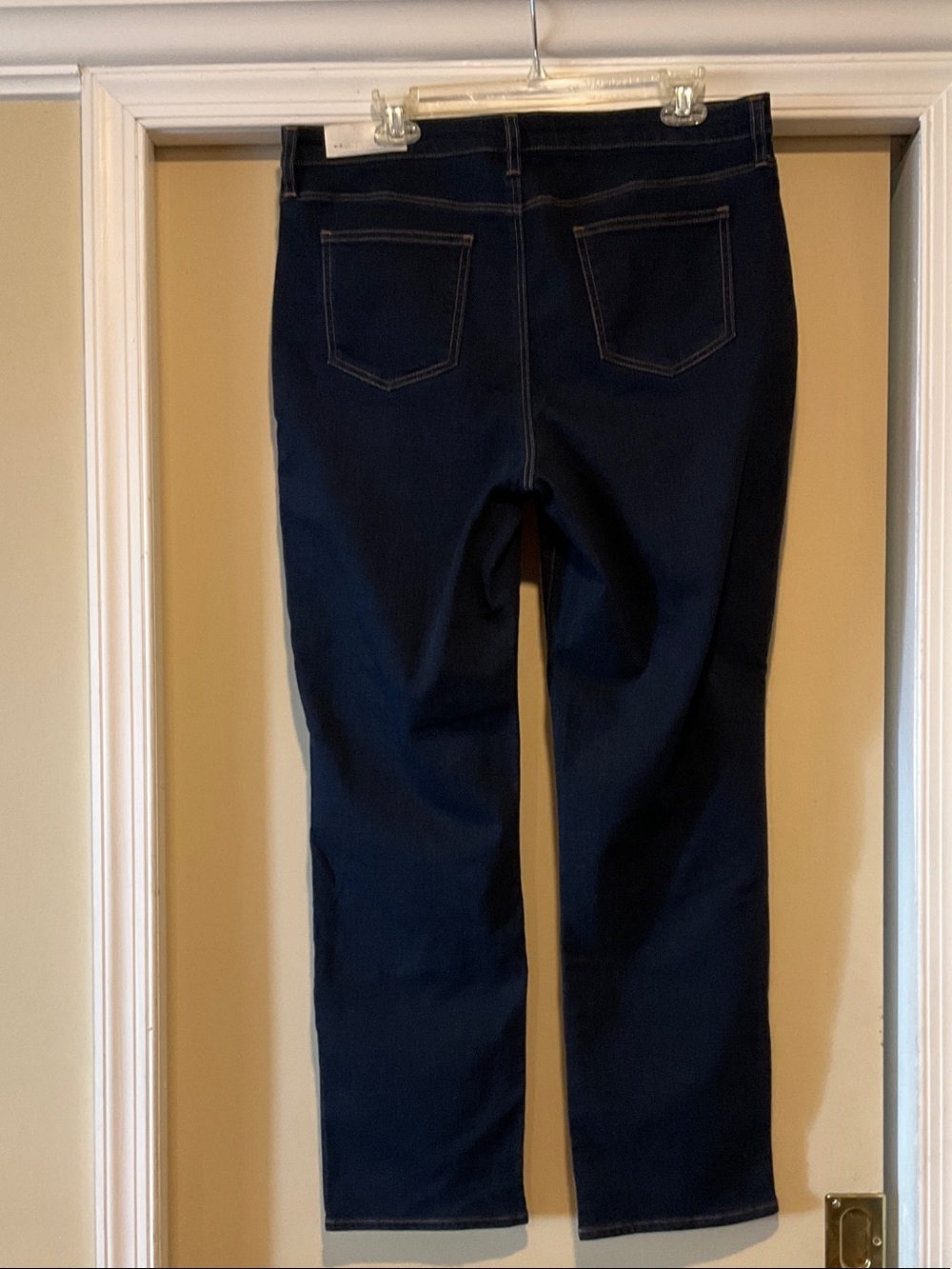 NWT Chico's So Slimming Girlfriend Straight Leg dark wash Jean with stretch 14 - Picture 3 of 13